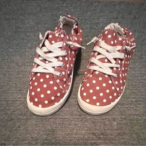 TORRID RACHED SNEAKERS